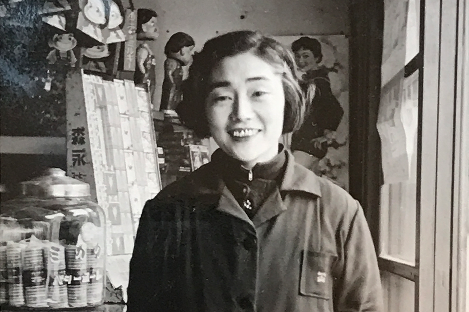 三代目英市郎妻三重子